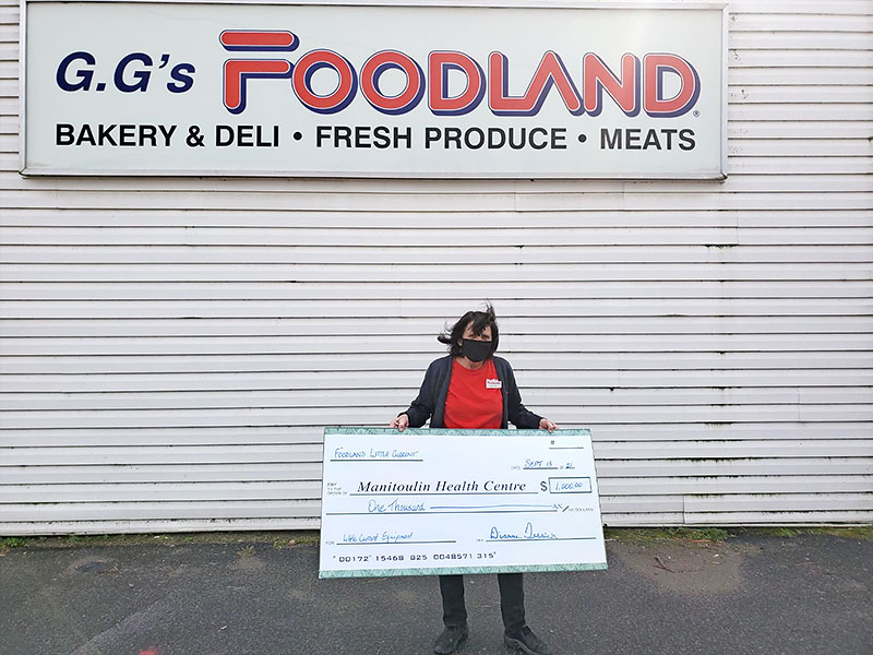 Foodland, Little Current gifts $1,000 to the Manitoulin Health Centre